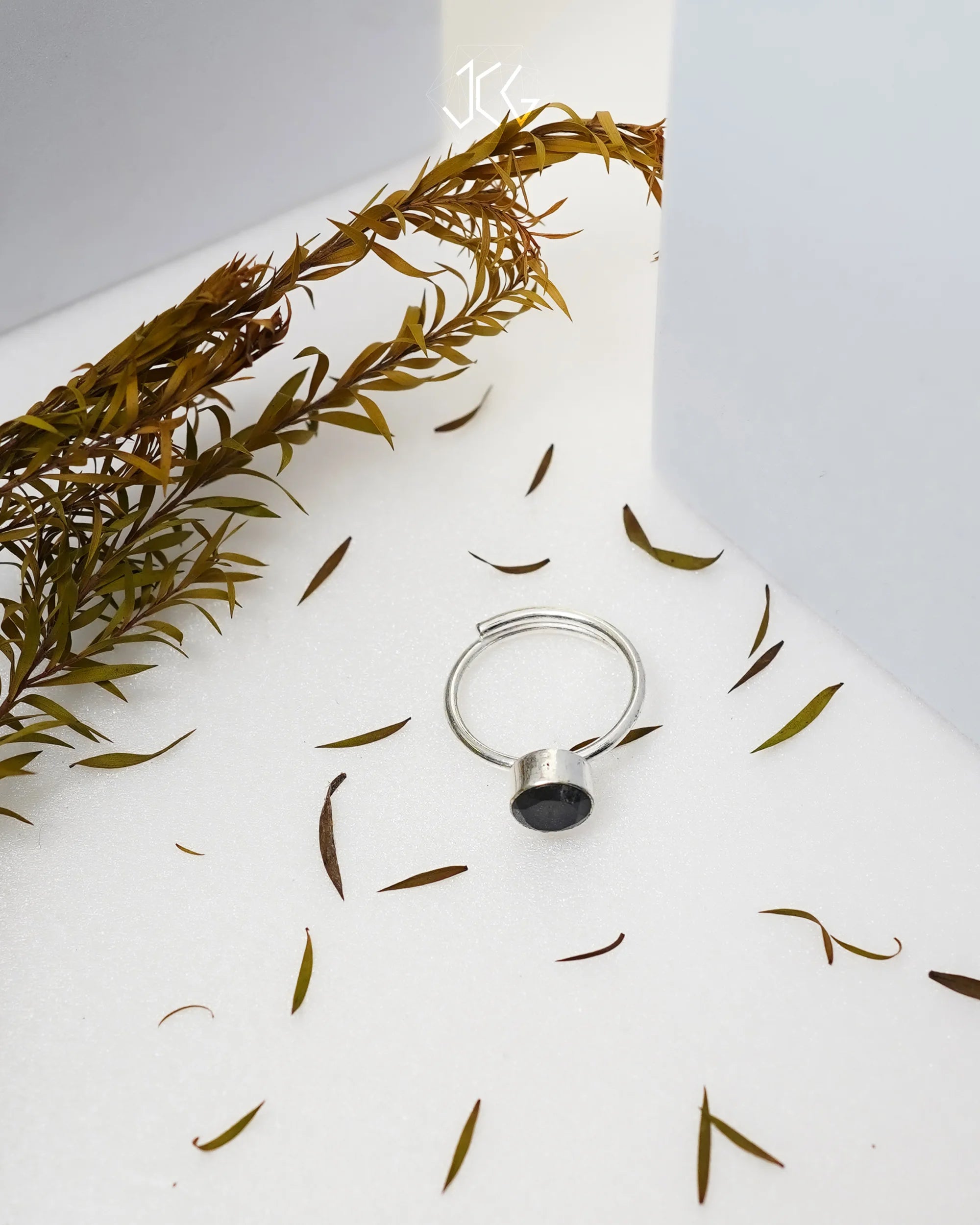 Labradorite Ring - Jaipur Crystal Gems